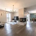 La Vallee By Interhome *